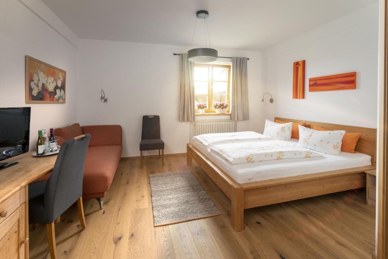 Pension Bernhardhof Otterfing Luaran gambar