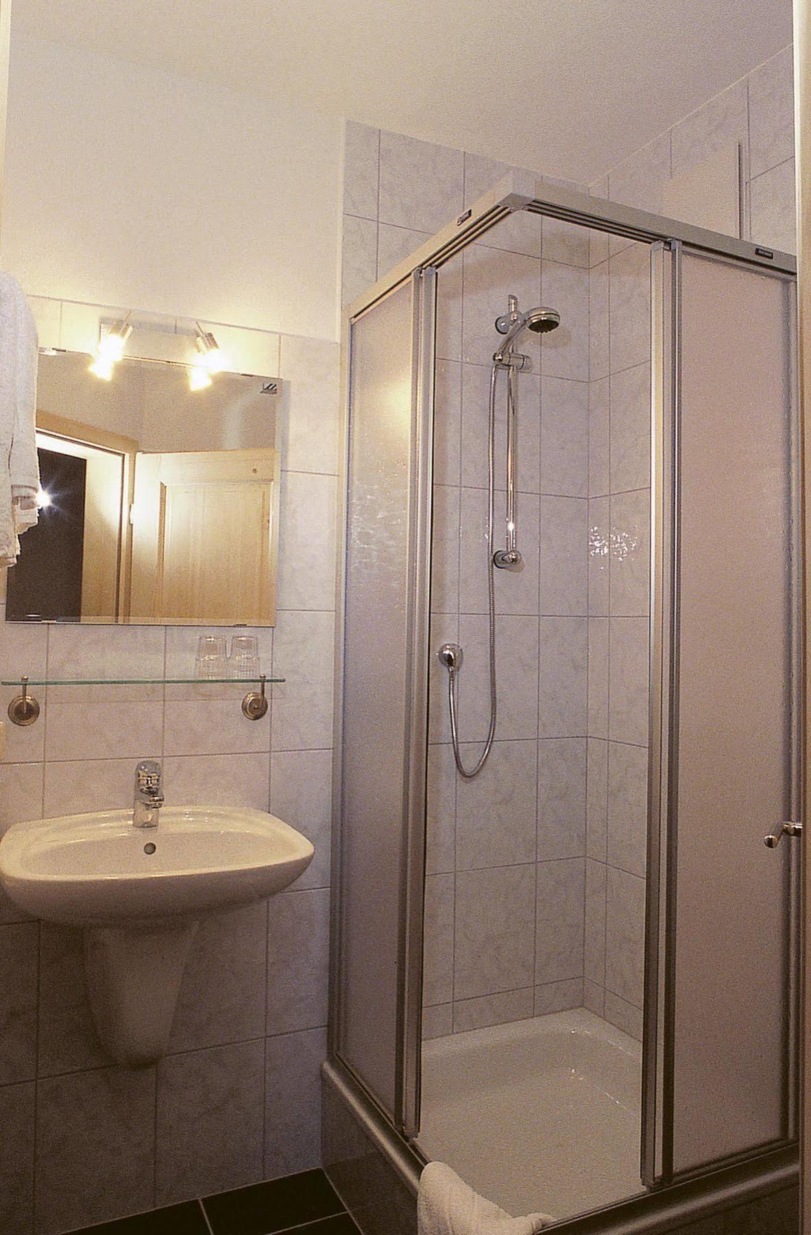 Pension Bernhardhof Otterfing Luaran gambar
