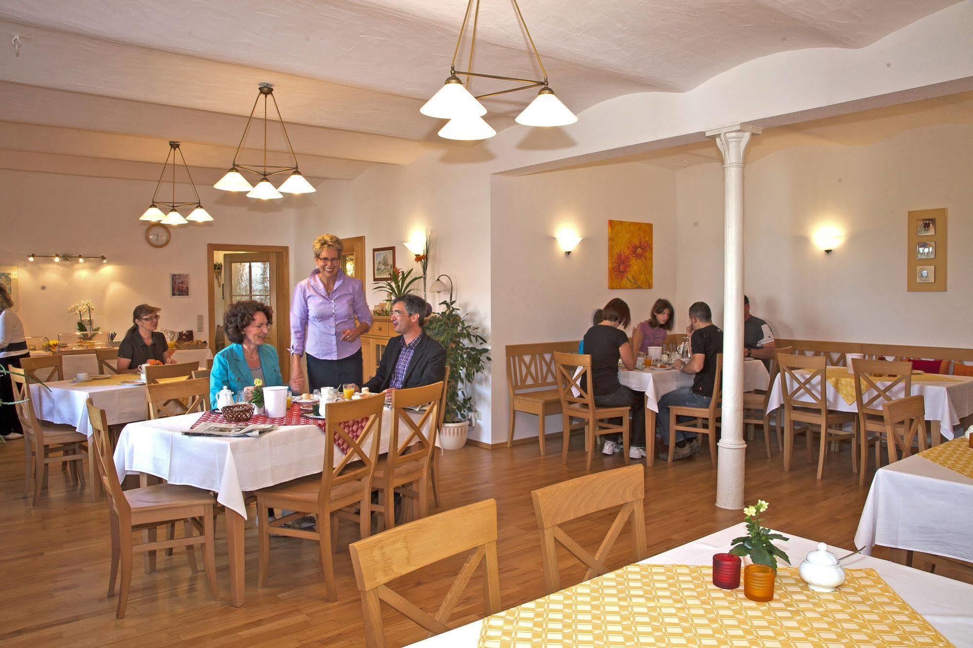 Pension Bernhardhof Otterfing Luaran gambar
