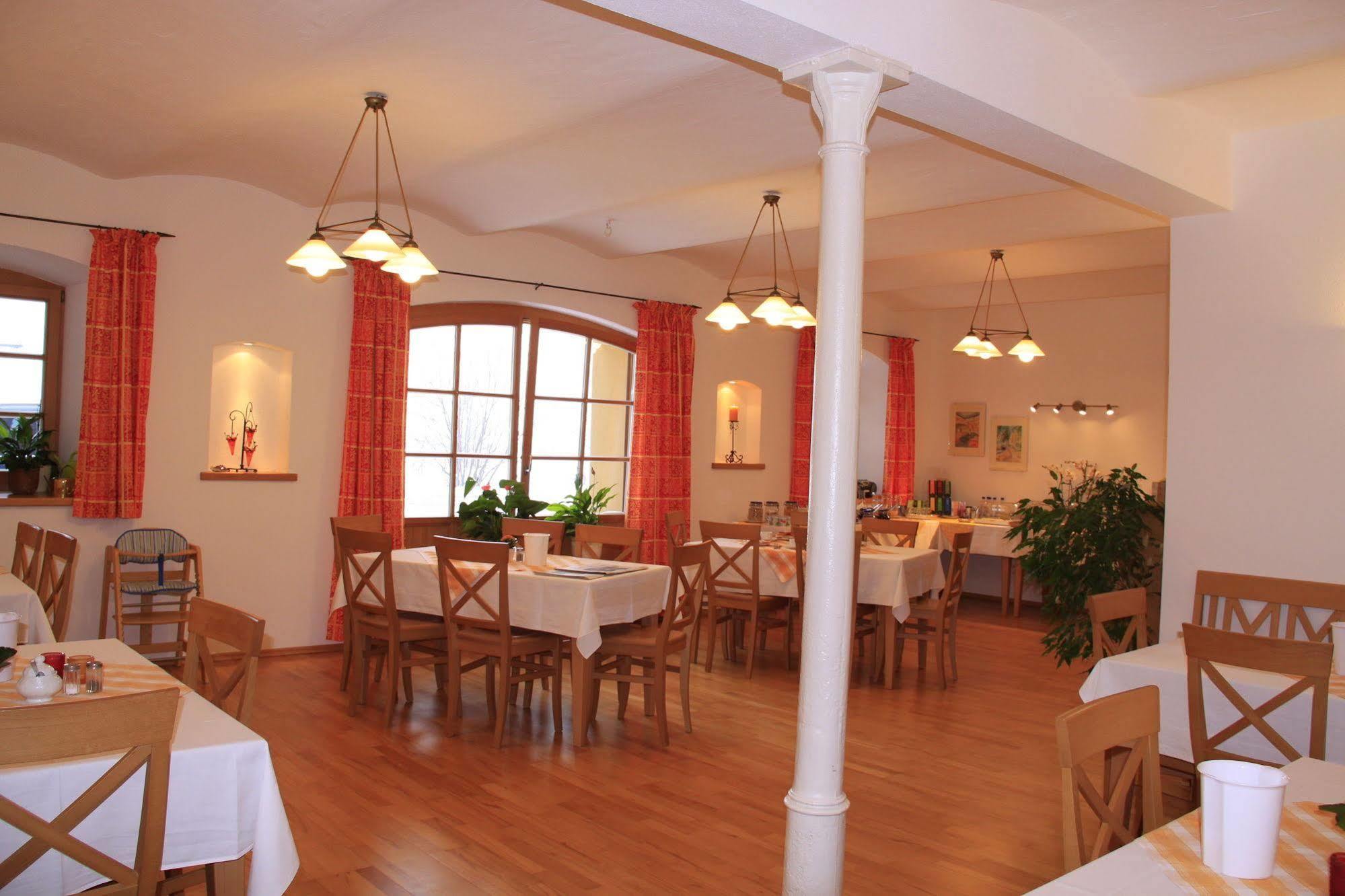 Pension Bernhardhof Otterfing Luaran gambar